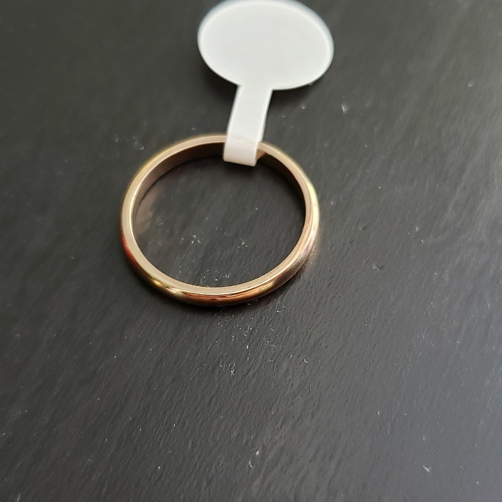 2mm Titanium Ring - Picture 3 of 4